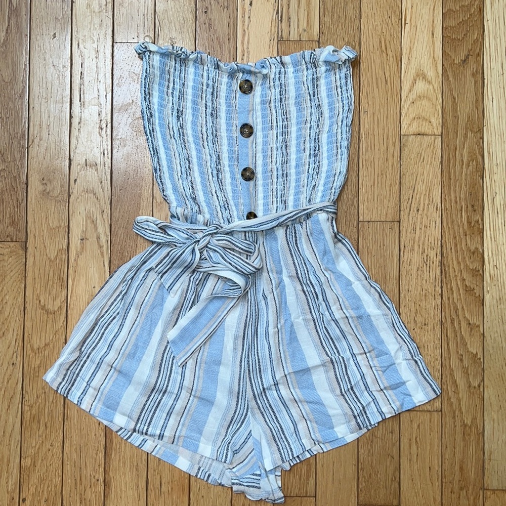 Forever 21 Strapless Tie Blue and Beige Striped Romper